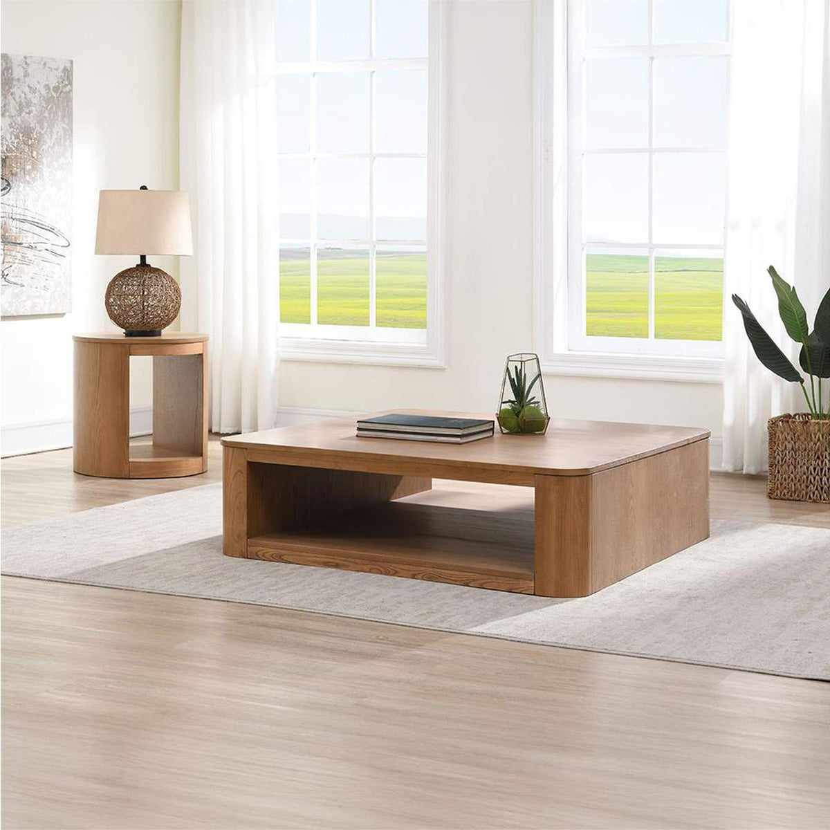 LV04215 Zoey Coffee Table