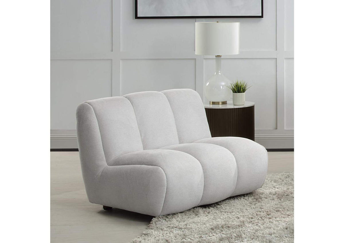 LV04322 Manilla Chair