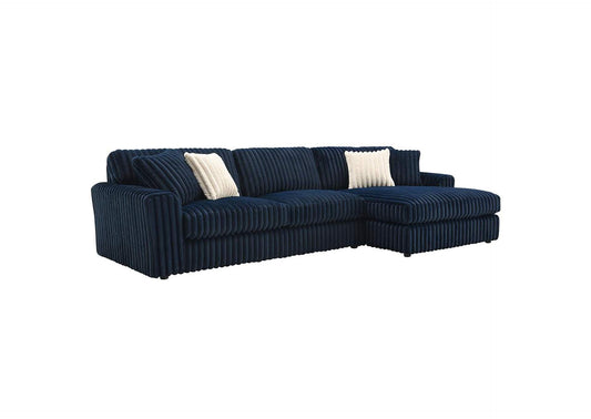 LV04400 Breton Sectional Sofa with 4 Pillows