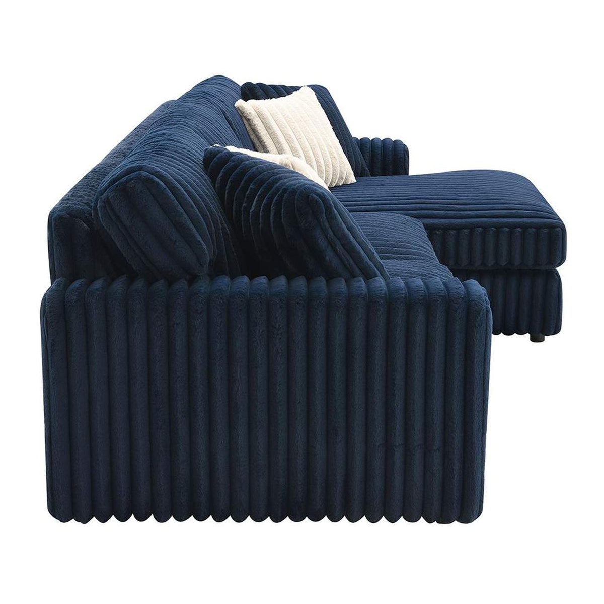 LV04400 Breton Sectional Sofa with 4 Pillows
