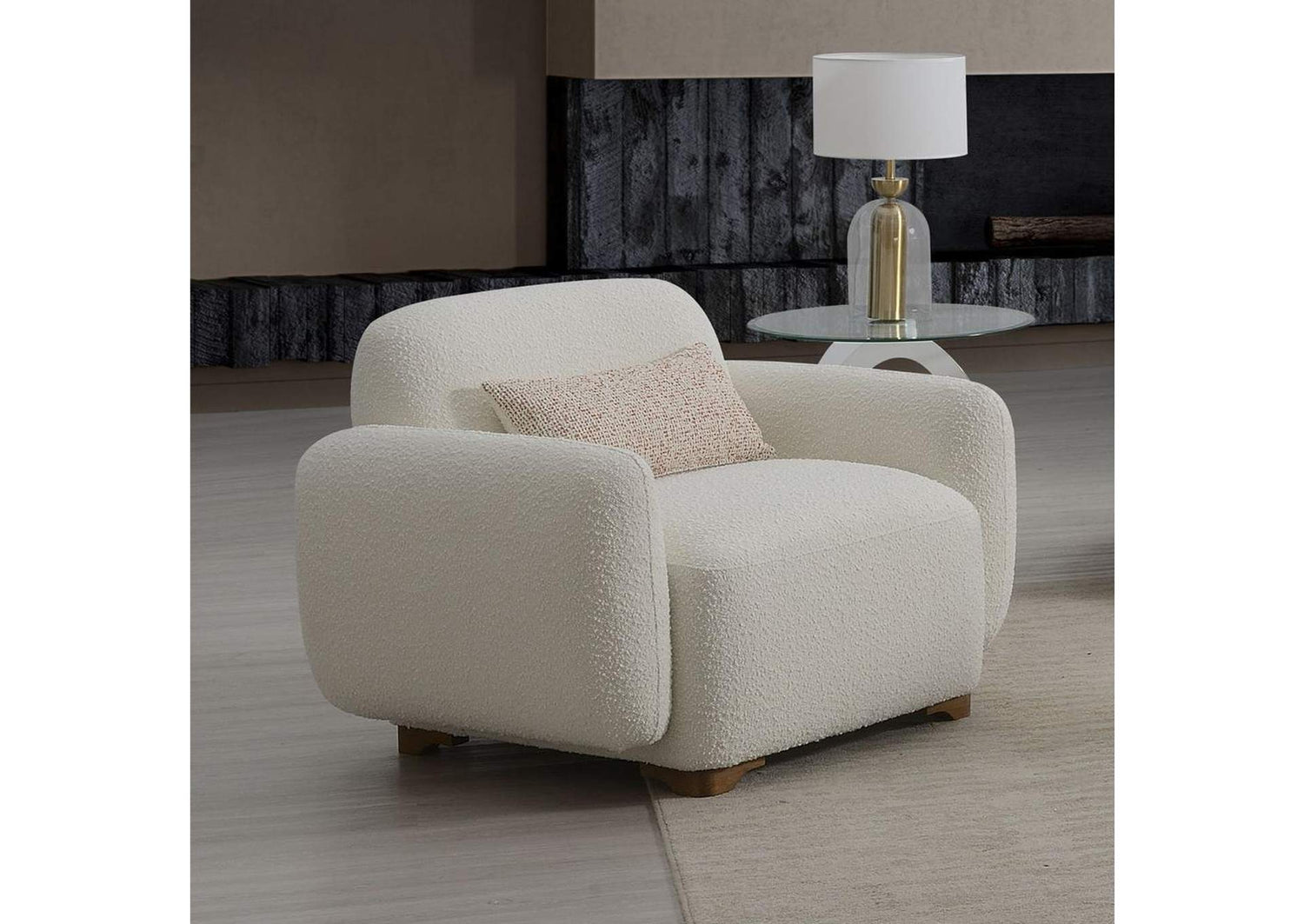 LV04542 Darius Chair with Pillow