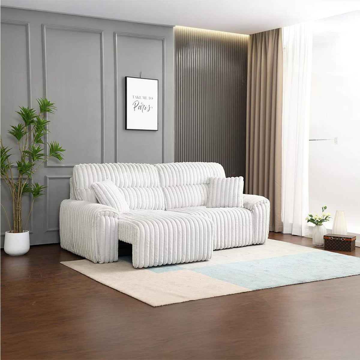 LV04660 Jaya Power Motion Sofa with Sleeper and USB Port