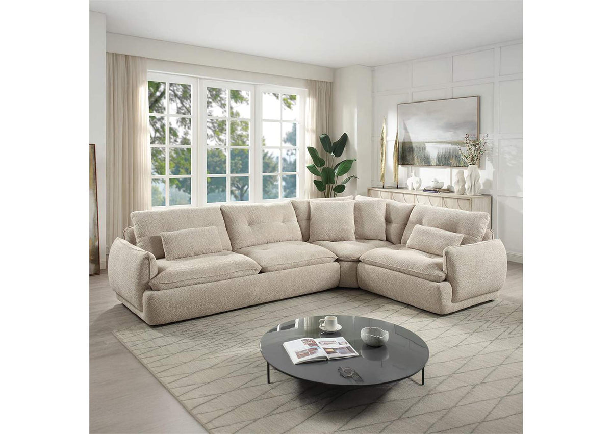 LV04840 Jonina Sectional Sofa with 4 Pillows