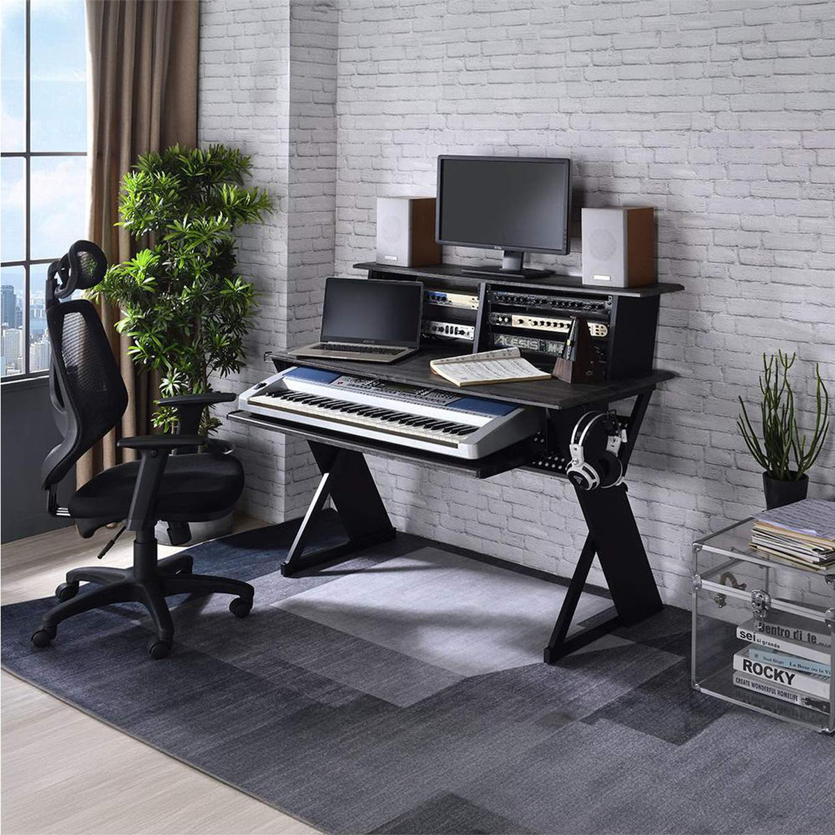 OF00991 Humanity Music Desk