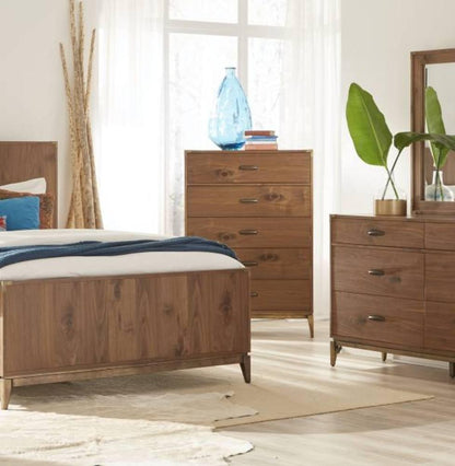 Adler Chest