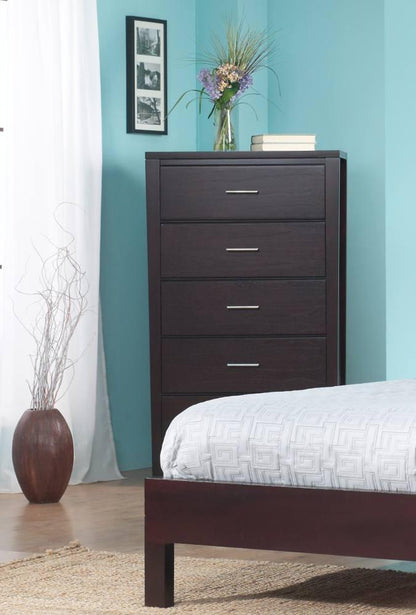 Nevis Chest