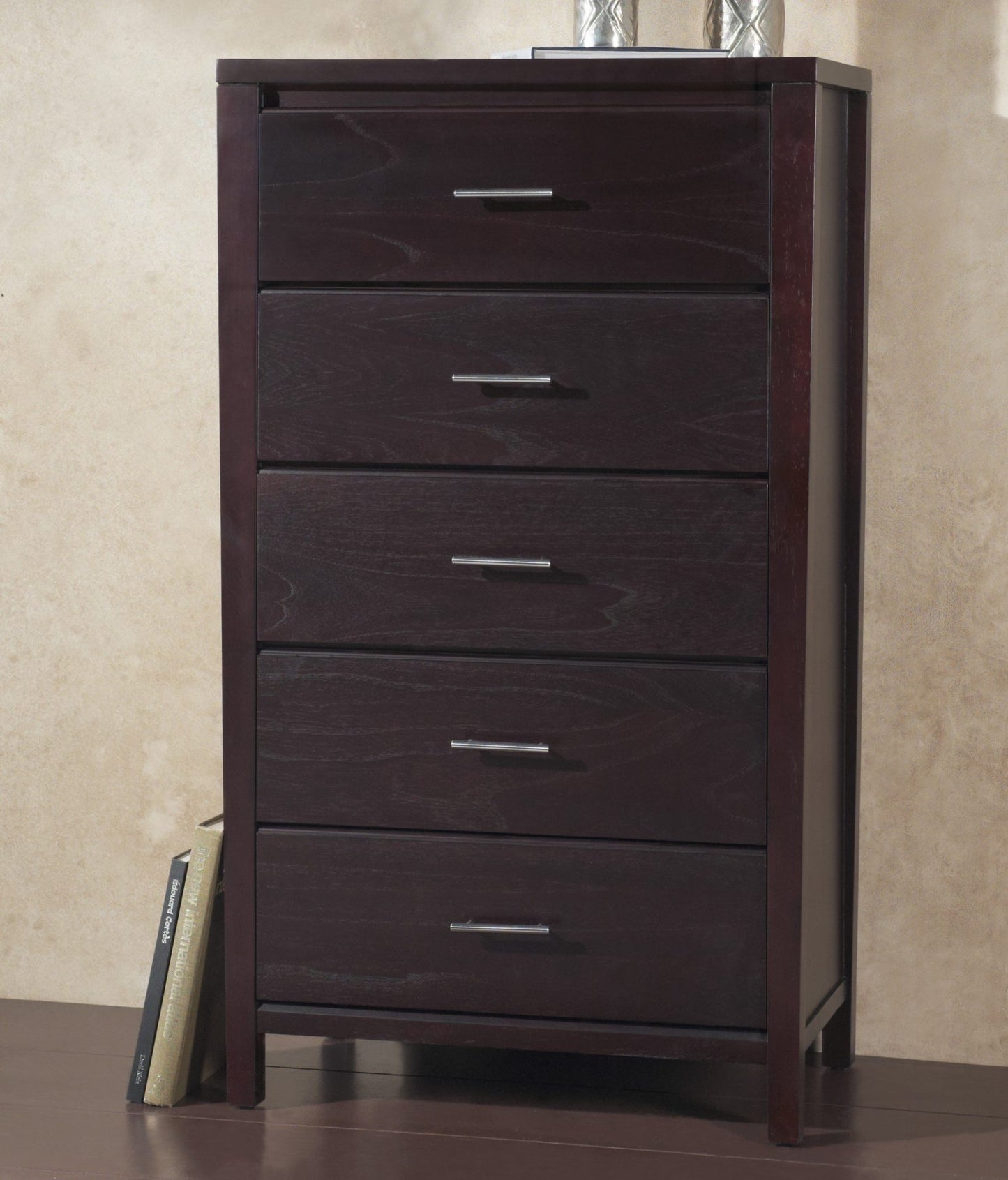 Nevis Chest