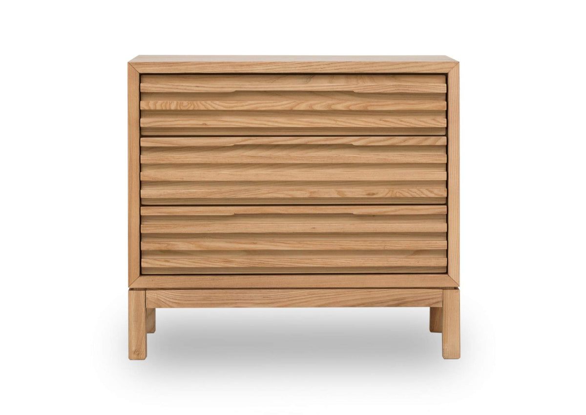 QPUD81B Tanner Three Drawer Ash Wood Nightstand In Flaxen