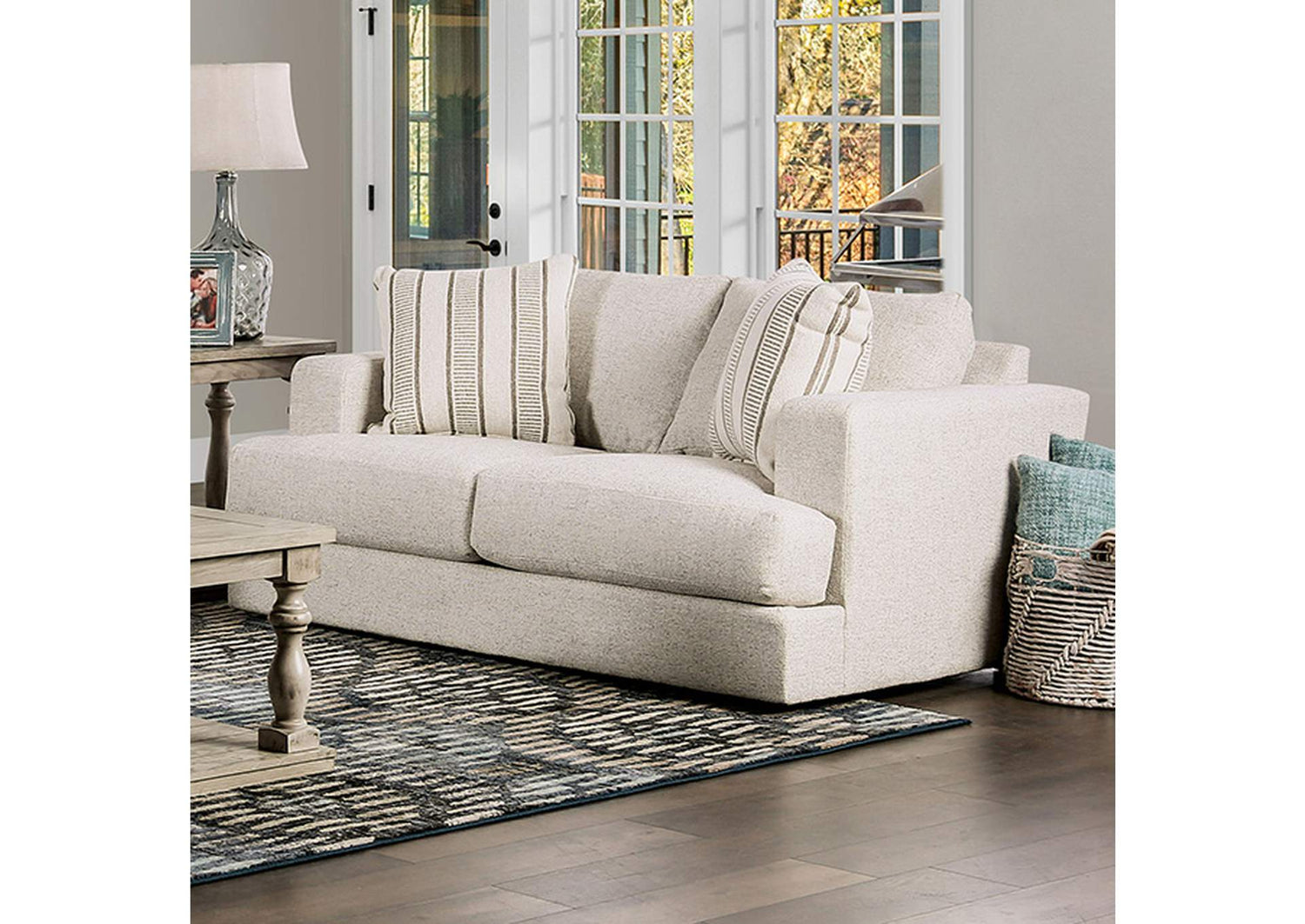 Flintshire Loveseat