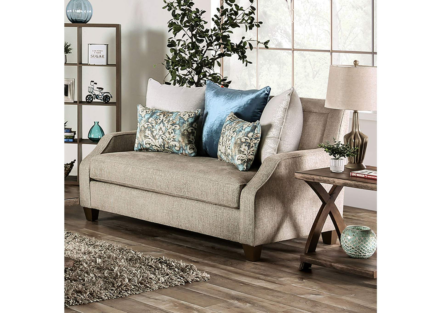 Catarina Loveseat