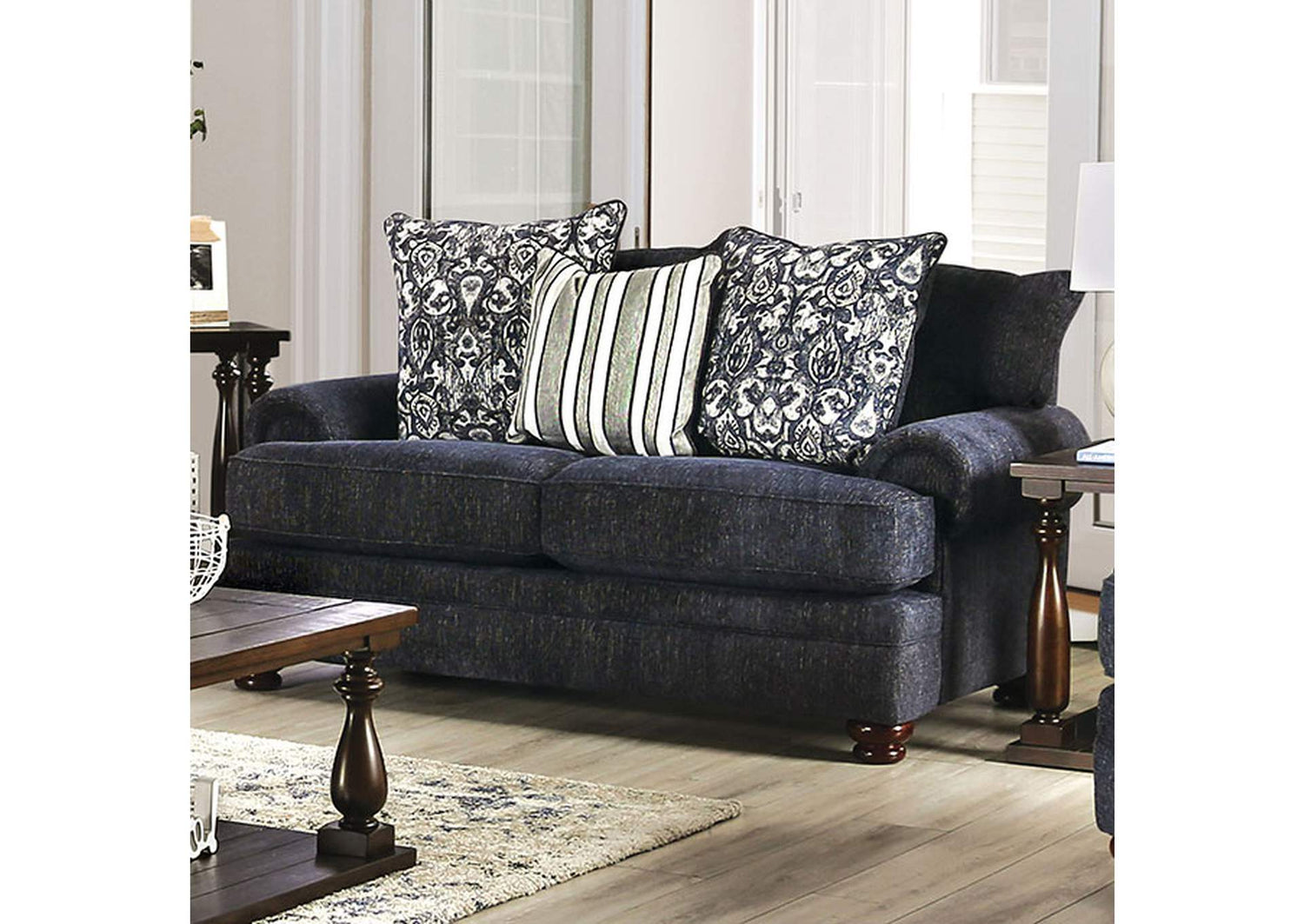 Hadleigh Loveseat
