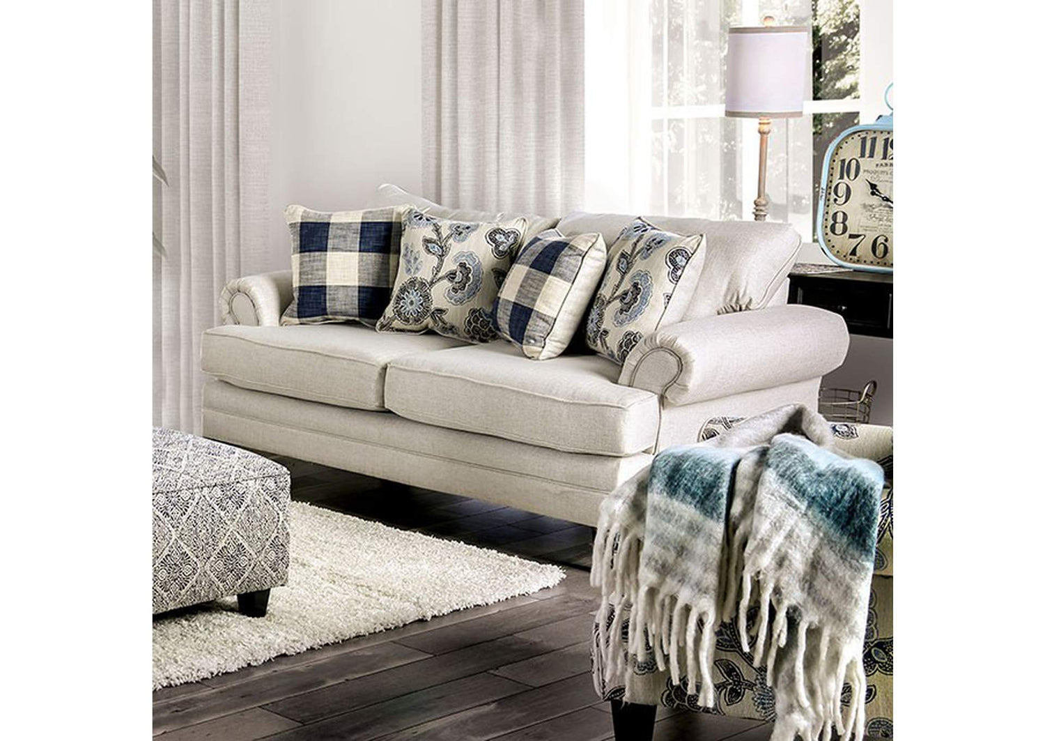 Nash Love Seat