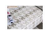 SM8280-OT Christine Ottoman