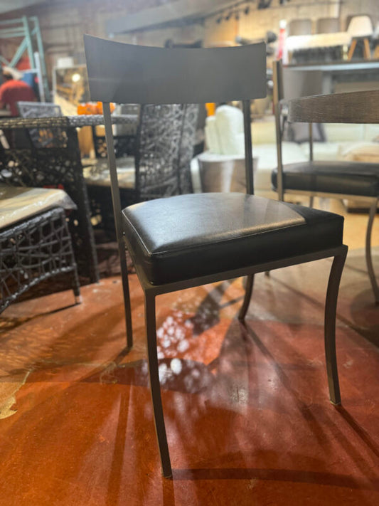 Round Dining table (SOLD)