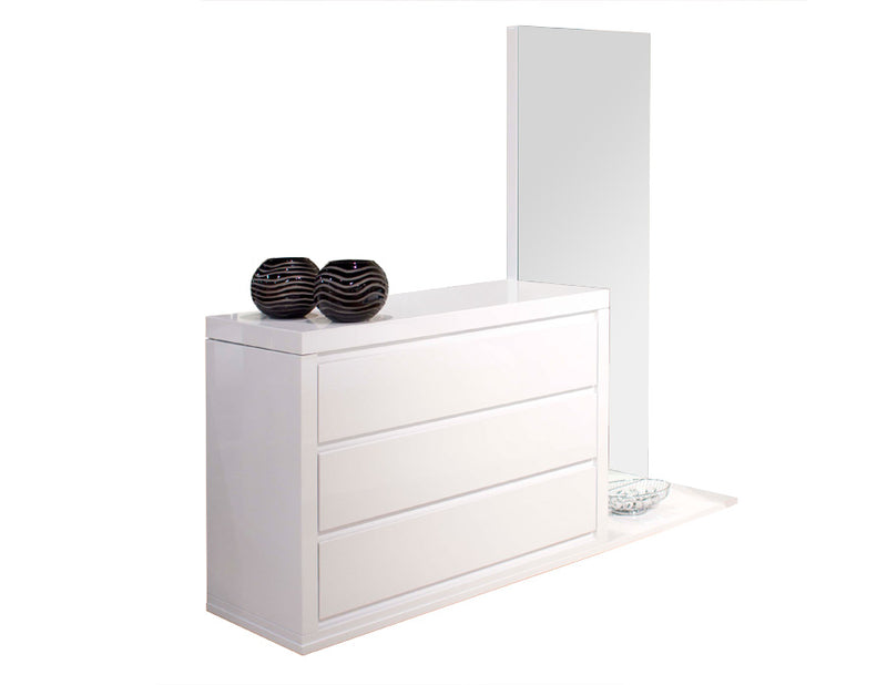 Victoria-White glossy dresser