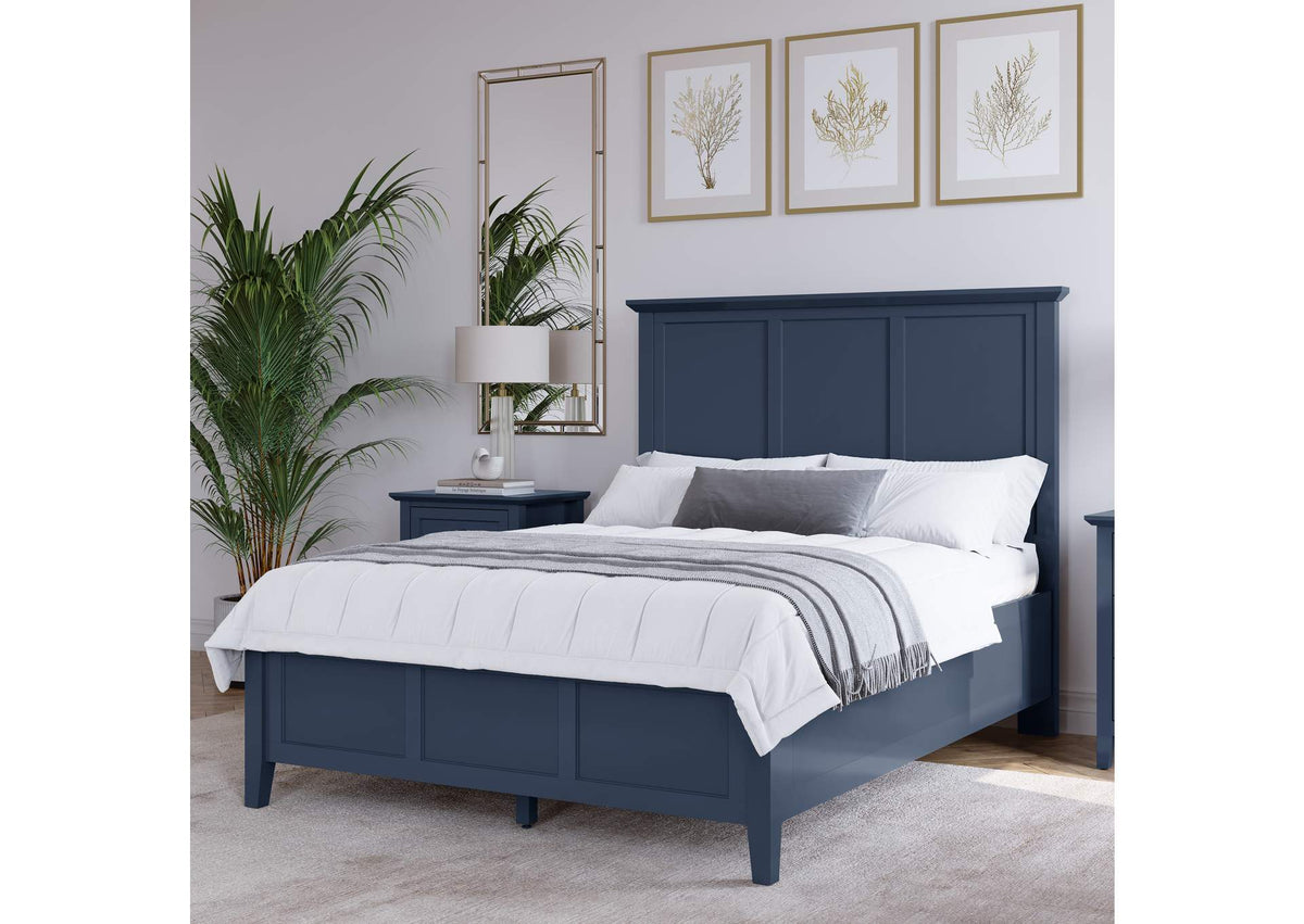PNKXL4 Grace Three Panel Bed In Blueberry